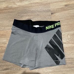 Nike Pro workout shorts size medium
